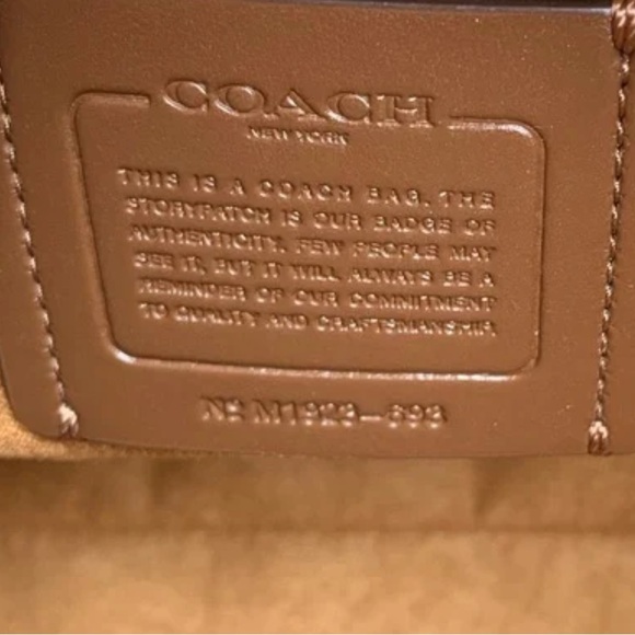 Coach Zoe Carryall NWT - Picture 6 of 7